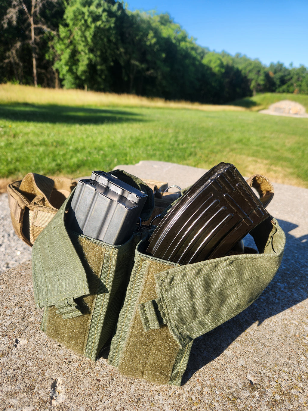 Chameleon Double Magazine Pouch