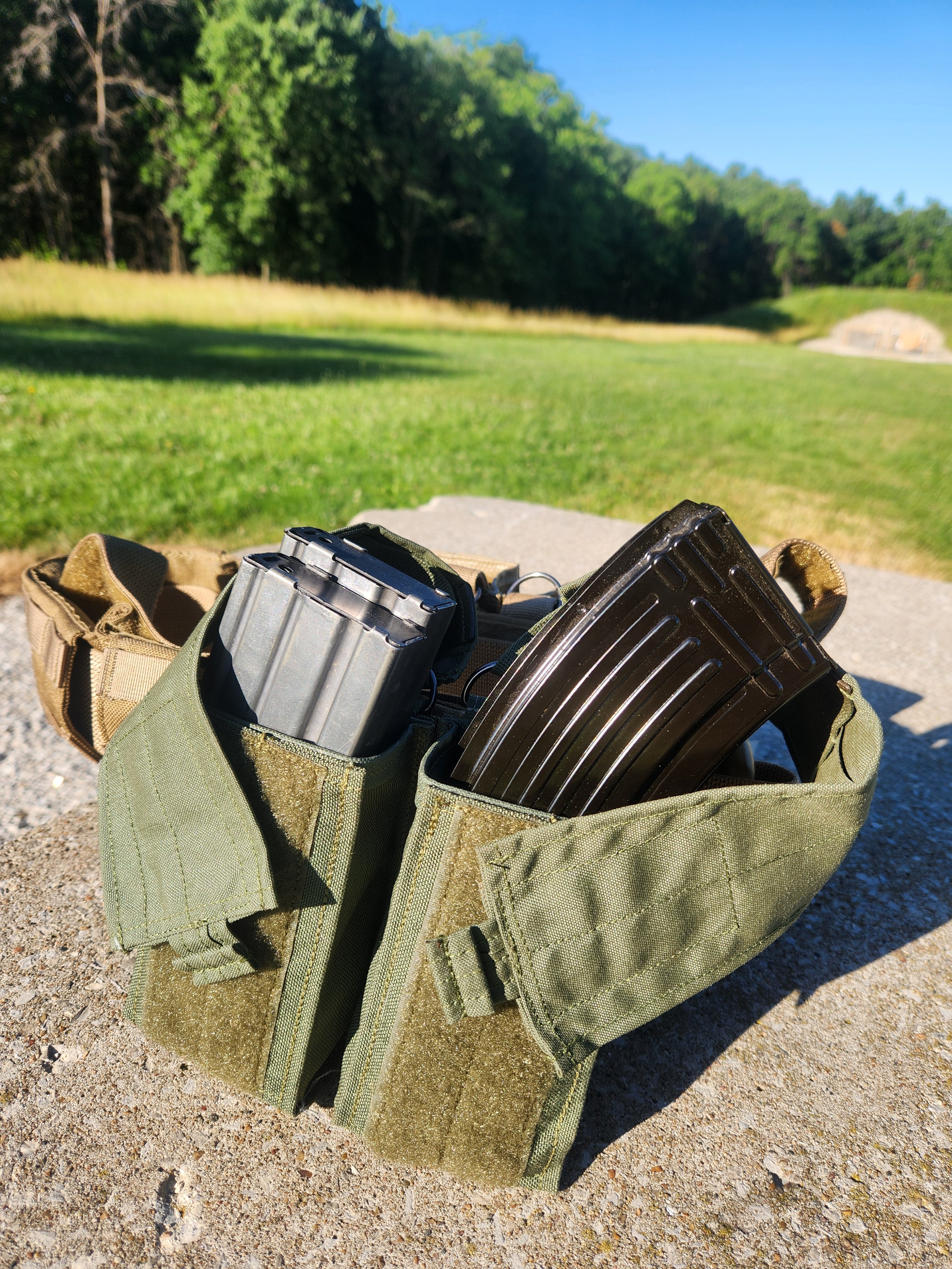 Chameleon Double Magazine Pouch